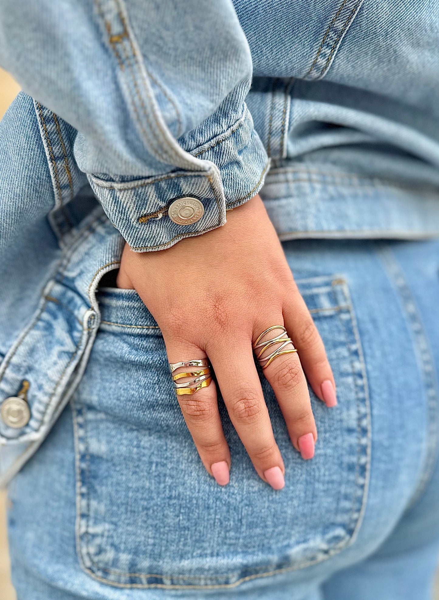 Anillo Zara